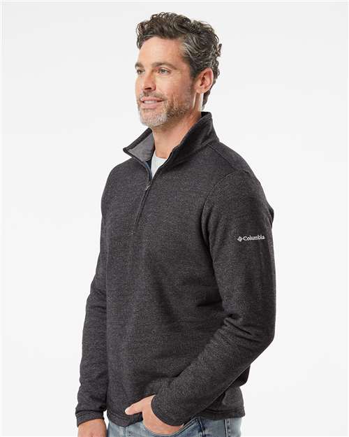 Columbia 212487 Men's Great Hart Mountain™ III Half-Zip Pullover - Black Heather - OnModelSide