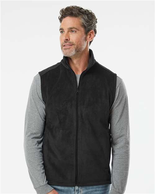 Columbia 212488 Men's Steens Mountain™ Vest - Black - OnModelFront
