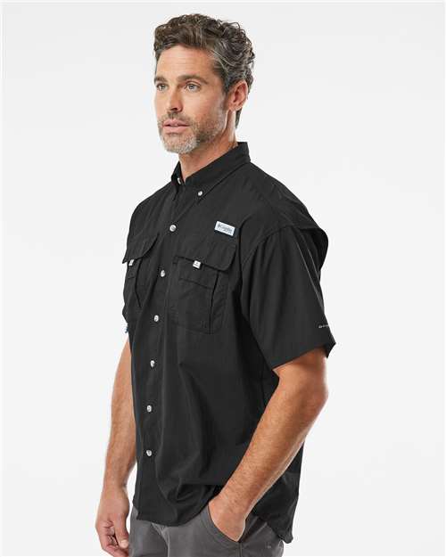 Columbia 212464 Men's PFG Bahama™ II Short Sleeve Shirt - Black - OnModelSide