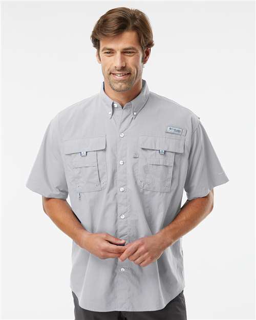 Columbia 212464 Men's PFG Bahama™ II Short Sleeve Shirt - Cool Grey - OnModelFront
