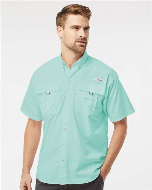 Columbia 212464 Men's PFG Bahama™ II Short Sleeve Shirt - Gulf Stream - OnModelFront