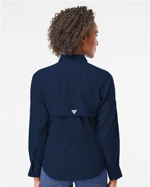 Columbia 212465 Women's PFG Tamiami™ II Shirt - Collegiate Navy - OnModelBack