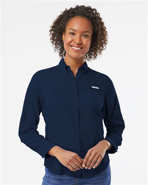 Columbia 212465 Women's PFG Tamiami™ II Shirt - Collegiate Navy - OnModelFront