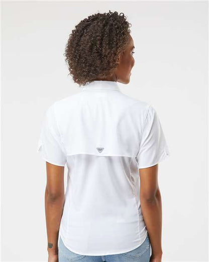 Columbia 212466 Women's PFG Tamiami™ II Short Sleeve Shirt - White - OnModelBack