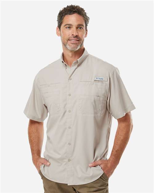 Columbia 212468 Men's PFG Tamiami™ II Short Sleeve Shirt - Fossil - OnModelFront