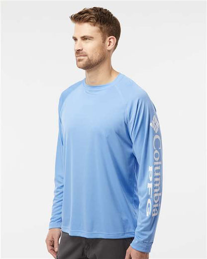 Columbia 212472 Men's PFG Terminal Tackle™ Long Sleeve T-Shirt - White Cap/ White - OnModelSide