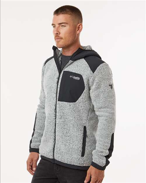 Columbia 209647 Men's Arctic Crest™ Sherpa Full-Zip Jacket - White/ Black - OnModelSide