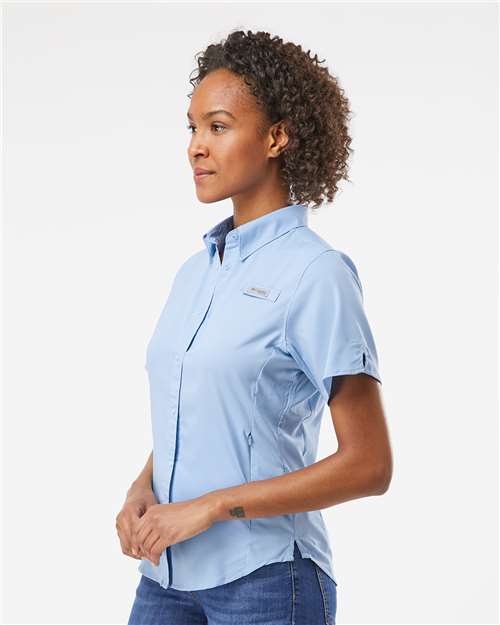 Columbia 212466 Women's PFG Tamiami™ II Short Sleeve Shirt - Sail - OnModelSide