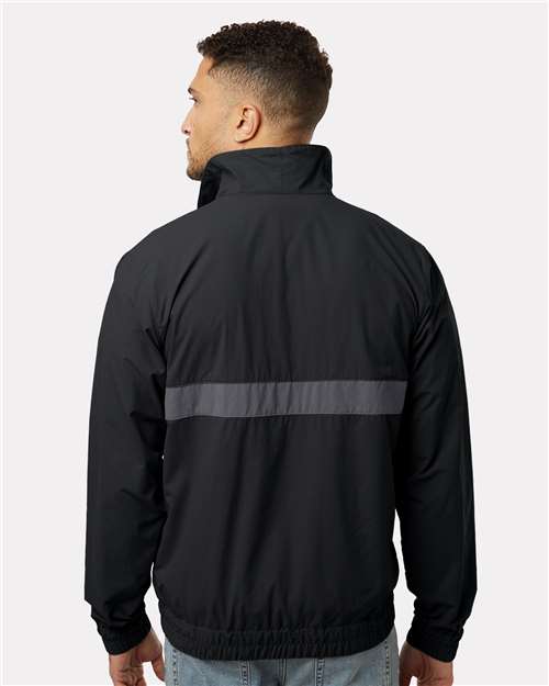 Columbia 212106 Men's Spire Valley™ Windbreaker - Black/ Shark - OnModelBack