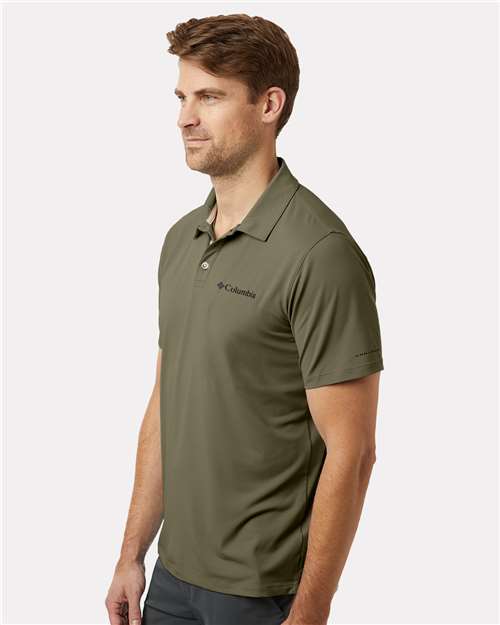 Columbia 211856 Men's Tech Trail™ Utility Polo - Stone Green - OnModelSide