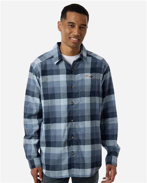 Columbia 161795 Men's Cornell Woods™ Flannel Shirt - Collegiate Navy Multi Buffalo Check - OnModelFront