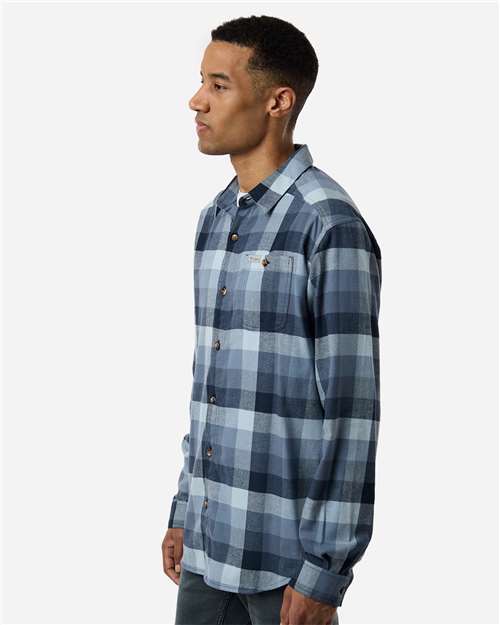 Columbia 161795 Men's Cornell Woods™ Flannel Shirt - Collegiate Navy Multi Buffalo Check - OnModelSide