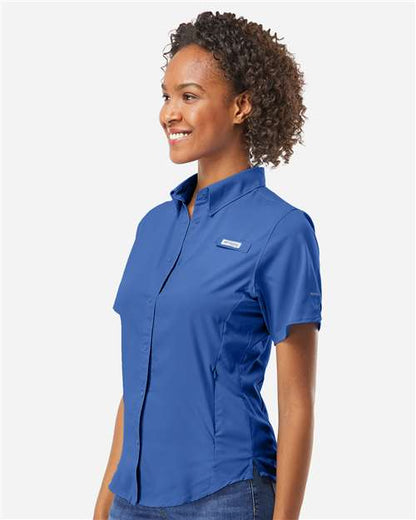 Columbia 212466 Women's PFG Tamiami™ II Short Sleeve Shirt - Vivid Blue - OnModelSide