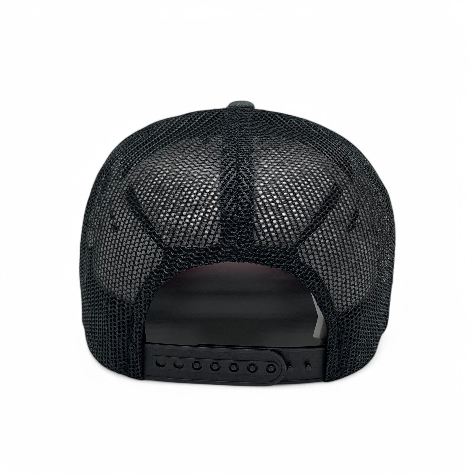 https://ik.imagekit.io/c2dr4dawp/https%3A%2F%2Fcdn.shopify.com%2Fs%2Ffiles%2F1%2F0683%2F3235%2F5887%2Ffiles%2Fnacy_camo3.jpg%3Fv%3D1738275653?tr=f-jpg